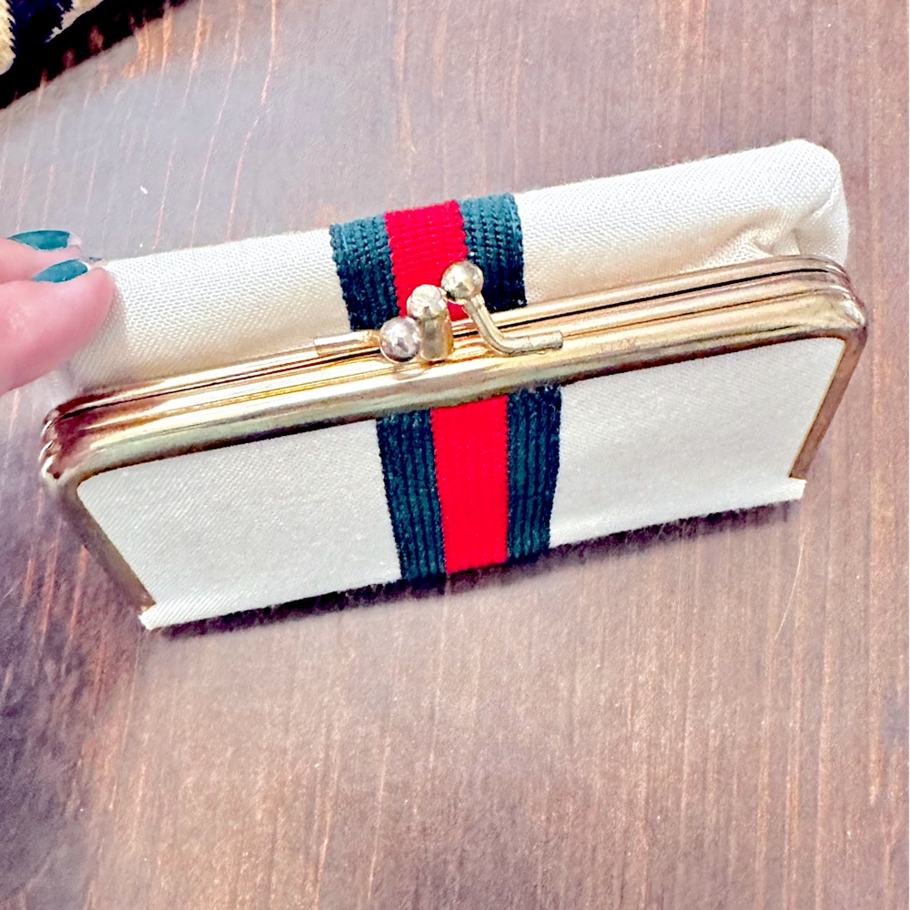 🥳HP:Unique VTG~Super Rare~Clutch Coin Purse+Sewing Kit / Crafting Set >Gucci< - Picture 4 of 15